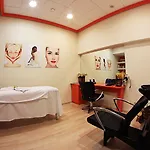 International & Conference Center Hotell Tirana