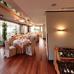 Hotell International & Conference Center Tirana