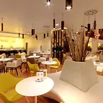 Hotell International & Conference Center 4*