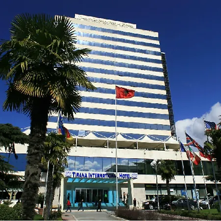 地拉那国际酒店及会议中心 地拉那