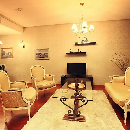 International & Conference Center 4*