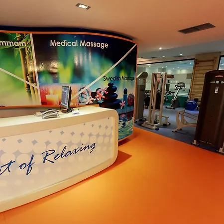 地拉那国际酒店及会议中心 地拉那