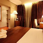 International & Conference Center Hotel 4*