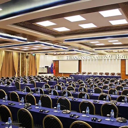 International & Conference Center 4* Тирана