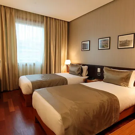 International & Conference Center 4*