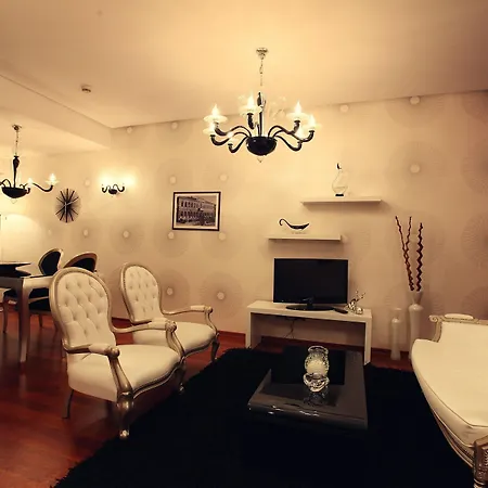 Hotell International & Conference Center Tirana