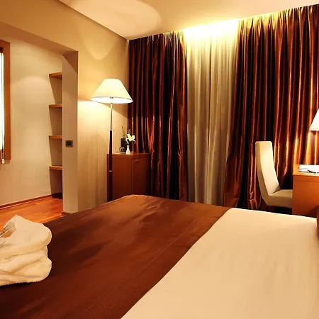 International & Conference Center Hotel 4*