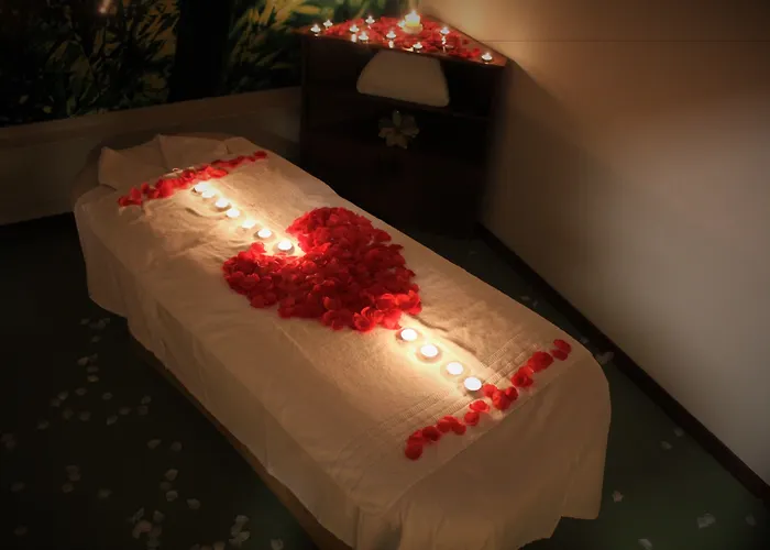 International & Conference Center Hotell 4*