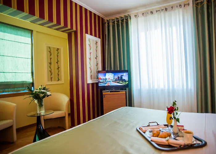 Hotell International & Conference Center Tirana