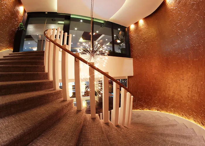 International Hotel&conference Center 4* Tirana